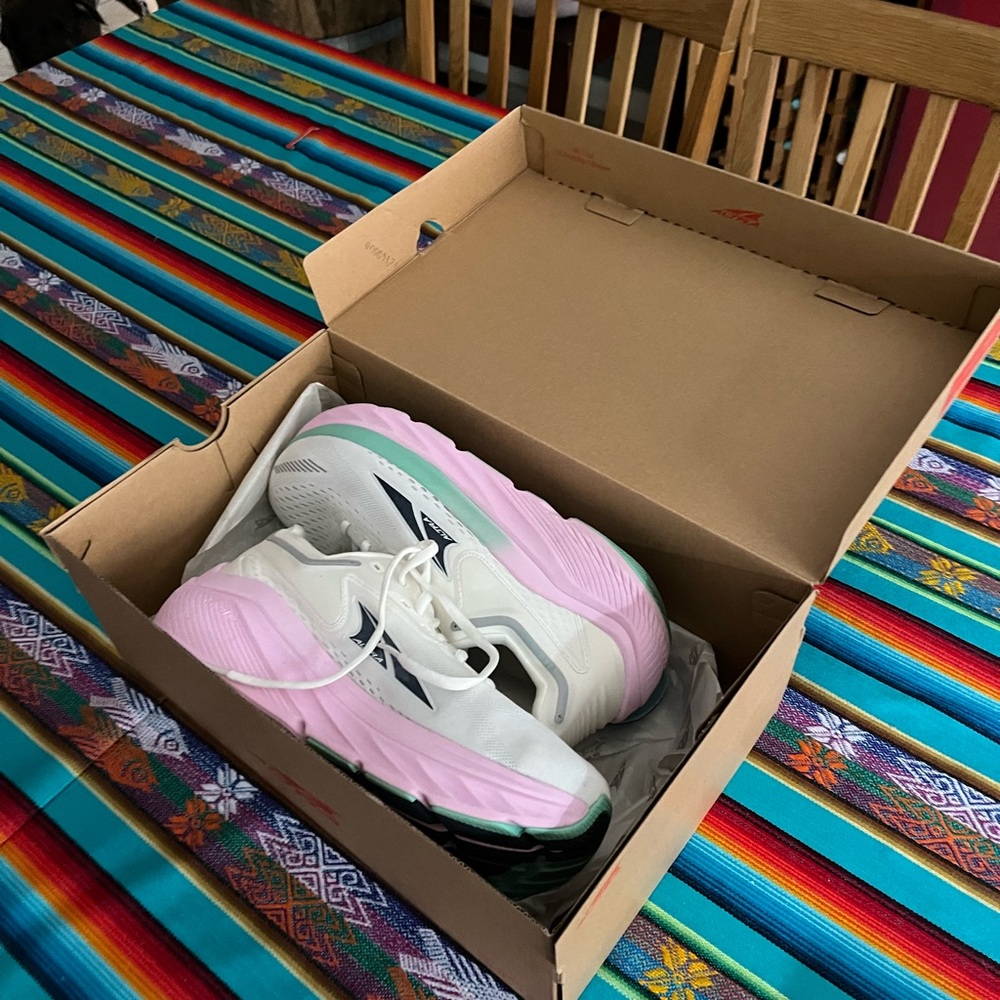 Altra Women’s  White and Pink Platform Sneakers